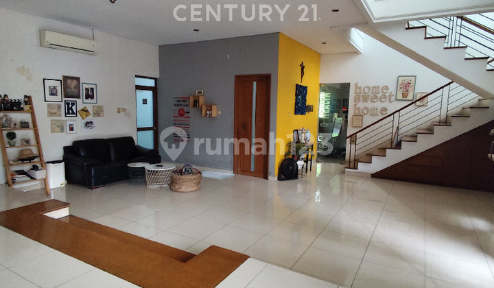 Rumah Modern Contemporary 2Lt Siap Huni di Kelapa Gading S9434 1