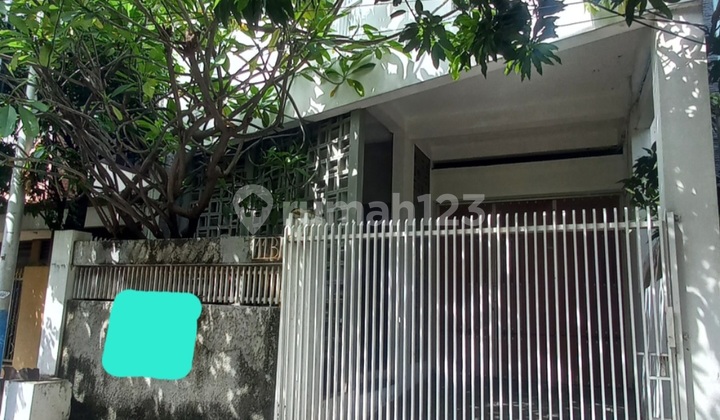 Minimalist House Strategic Location in Cempaka Putih S8812 Minimalist House Strategic Location in Cempaka Putih S8812