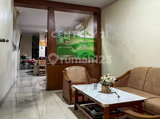 Rumah 3 Lantai Siap Huni Dalam Komplek di Kelapa Gading S8760