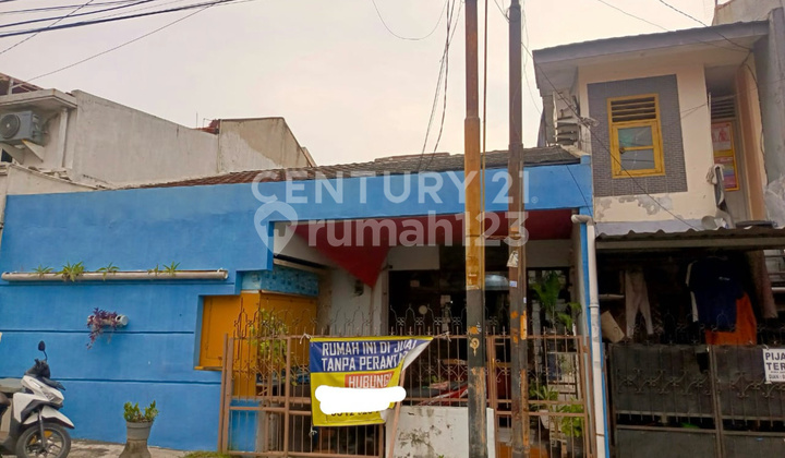 Rumah Tinggal 2 Lantai Bebas Banjir di Rawamangun S8601