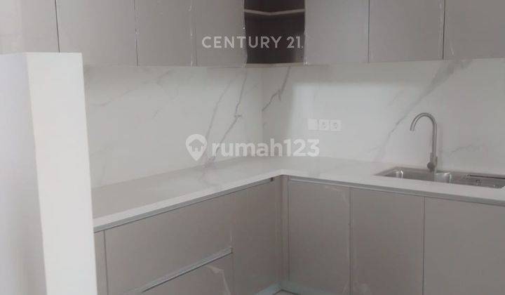 Rumah Tinggal 3  Lt Unit Baru Di Bukit Podomoro Duren Sawit S8382 2