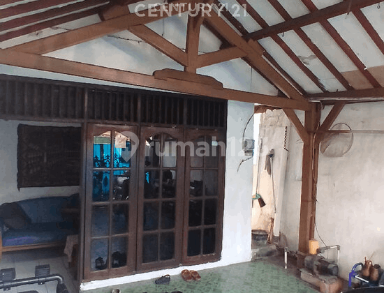Rumah Tinggl Pinggir Jalan Di Sumur Batu Kemayoran S9062