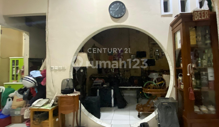 Rumah Bagus Untuk Usaha Di Jalan Utama Koja S8678