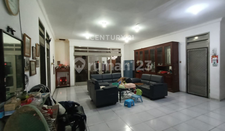 Residential House in Kelapa Gading Complex S8462 2