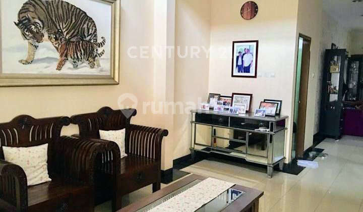 Strategic Location House in Mampang Prapatan S5226 2