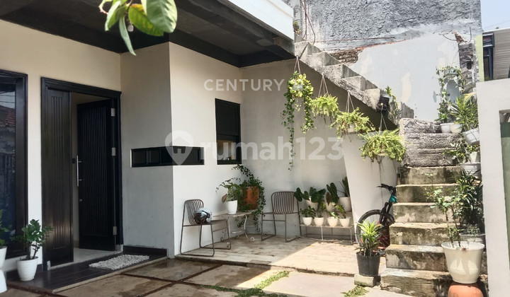 Rumah 2 Lantai One Gate System Di Komplek Kalibaru Permai S8522