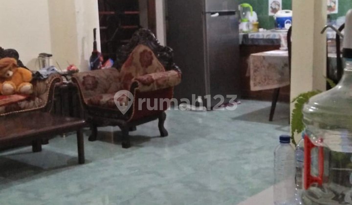 Jual rumah ketintang selatan. Lingkungan aman nyaman & asri. 7