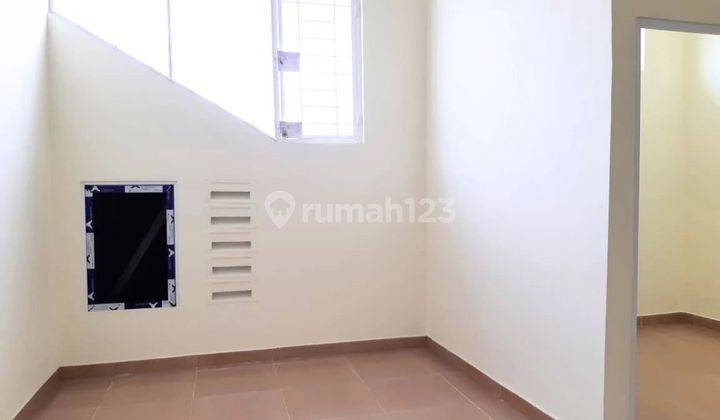 DISEWAKAN 2 UNIT RUKO
RAYA LONTAR LOKASI STRATEGIS
SIAP PAKAI !!!
 JY49 3
