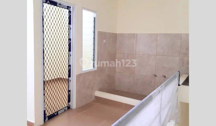 DISEWAKAN 2 UNIT RUKO
RAYA LONTAR LOKASI STRATEGIS
SIAP PAKAI !!!
 JY49 5