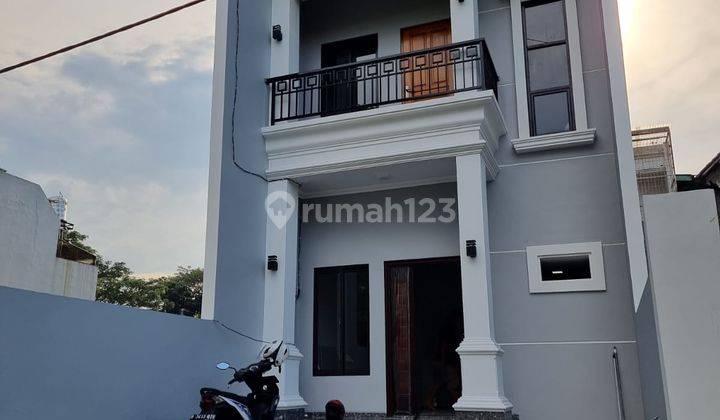 Rumah Dijual Di Villa Melati Mas 2 Lantai Baru Siap Huni 1