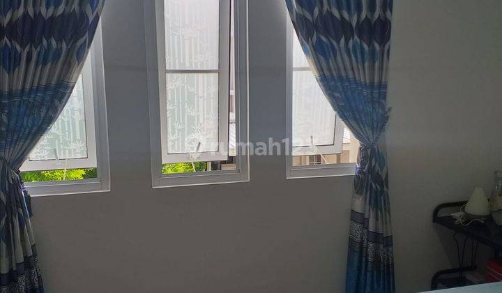 Rumah 2 Lantai Bagus Rapi Terawat di Bsd The Savia Cls Tevana 2