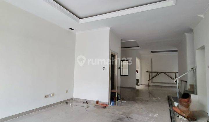 Rumah 2 Lantai Bagus Di Bsd Residence One Full Renov 2