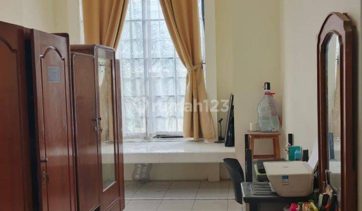 Rumah Dijual 2,5 Lantai Posisi Huk Di Serpong Park 2