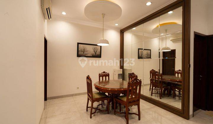 Rumah 2lt seluas 162m², full furnish dan full renov di taman modern, cakung jakarta timur 2