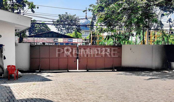 Gudang Siap Pakai di Plumpang Pinggir Jalan Akses Kontainer 10