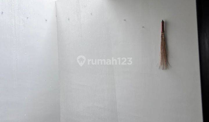 Disewa Rumah Bagus Summarecon Bekasi 7