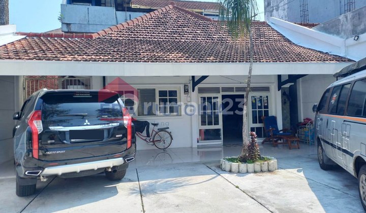 Klojen House Spacious Suitable For Business Central City Location Klojen House Spacious Suitable For Business Central City Location