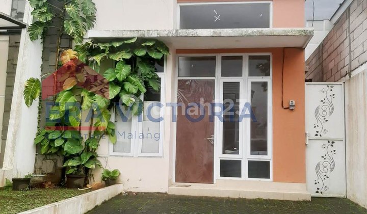 Rumah Dekat Exit Toll Sawojajar Malang