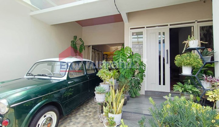 Three Houses for Sale at Once in One Location in Merjosari, Lowokwaru 2