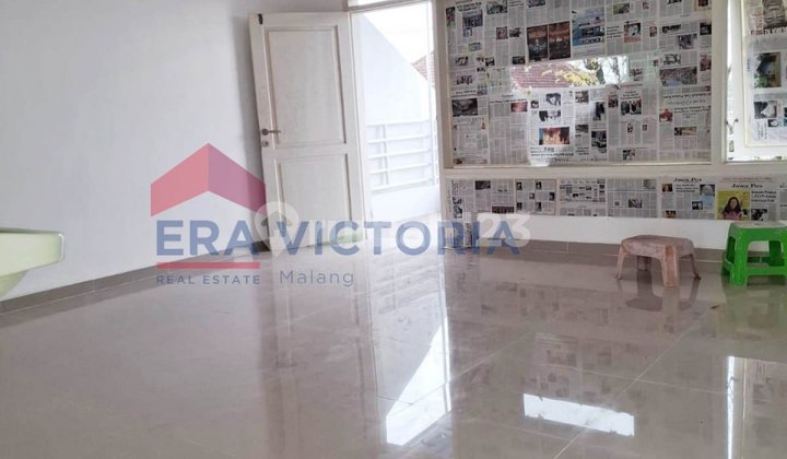 3-Storey House Suitable for Business in Blimbing, Malang City
