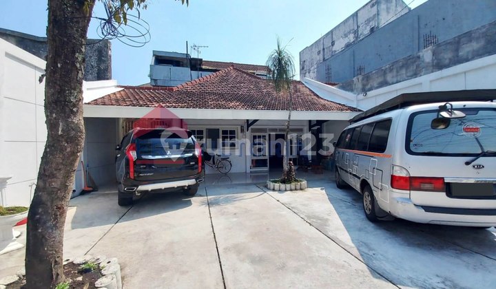 Klojen House Spacious Suitable For Business Central City Location Klojen House Spacious Suitable For Business Central City Location