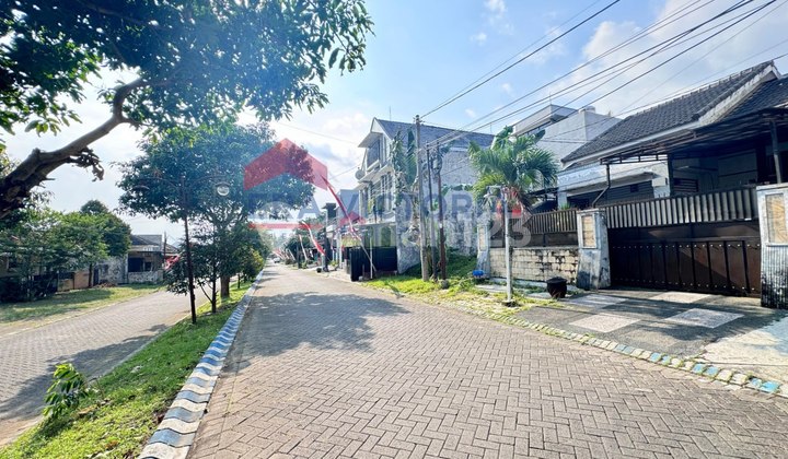 Beautiful Ready-to-Occupy House in Pakis