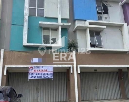 For Sale: Nice Shop House in Asia Tropis Bekasi For Sale: Nice Shop House in Asia Tropis Bekasi