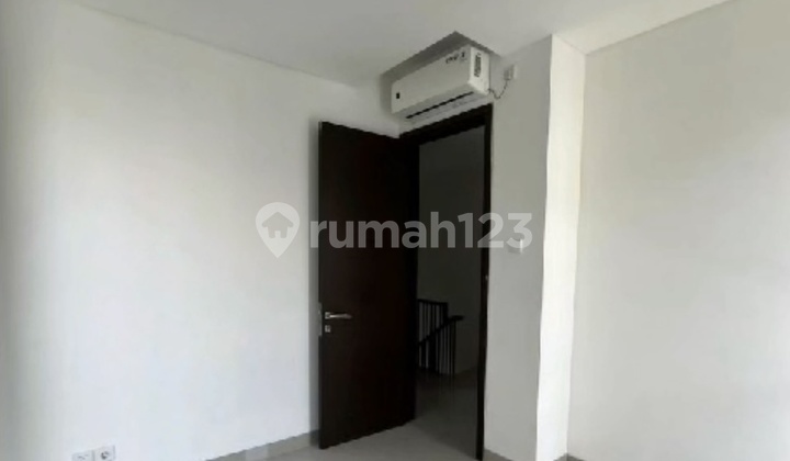 JUAL CEPAT!! Rumah Minimalis Siap Huni di JGC, Nego Sampai Deal 2