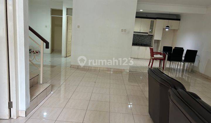 Disewakan Rumah Siap Huni Semi Furnis di Gading Arcadia Bisa Nego 2