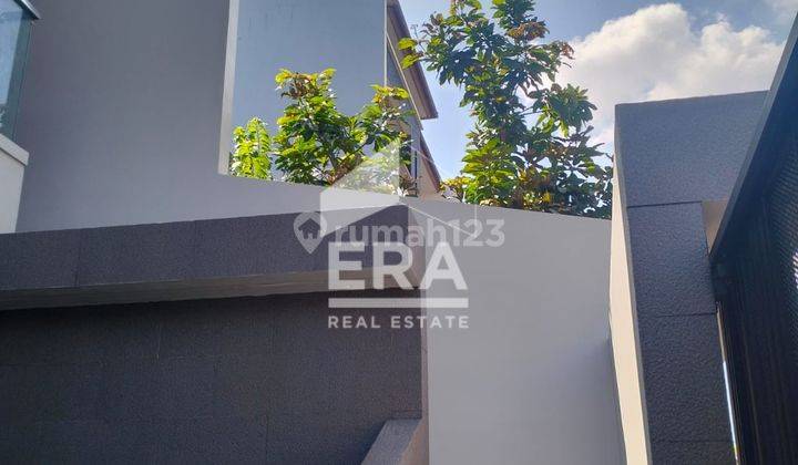 Jual Cepat Rumah Brand New Split Level Siap Huni di Danau Asri 2