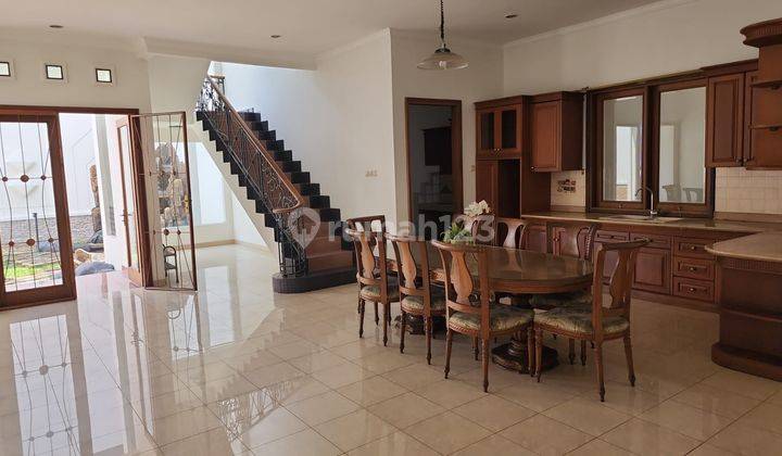 Jual Cepat Rumah Mewah Furnished Siap Huni di Villa Gading Indah 1