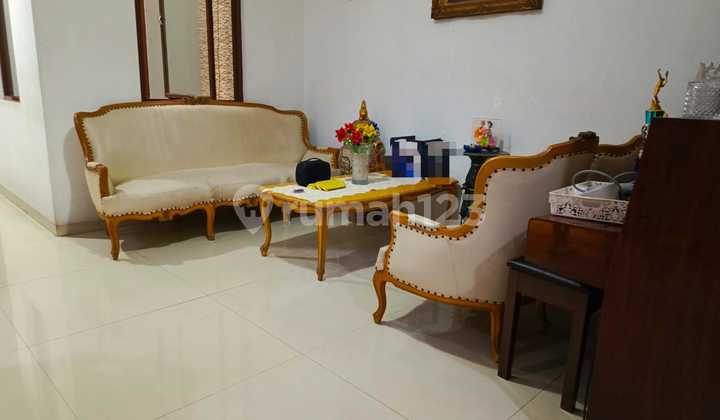 Dijual Rumah Bagus di Paradise Siap Huni