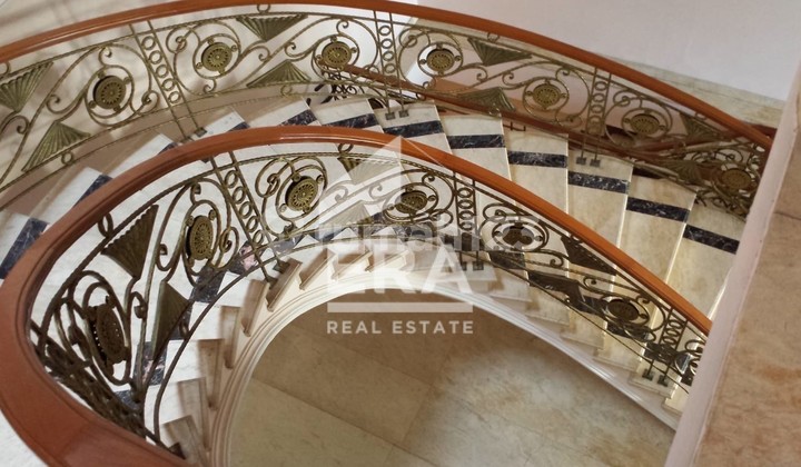 Disewakan Rumah Hook  Di Puri Marina Ancol 2