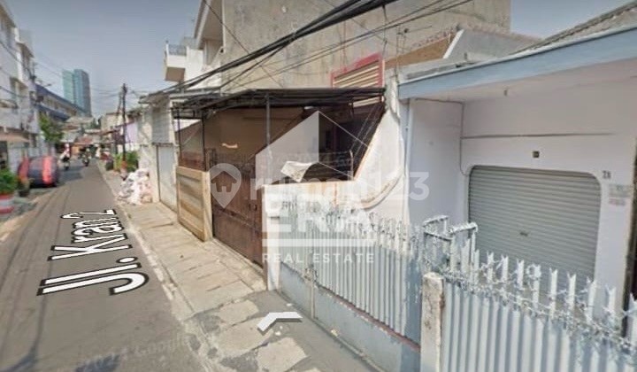 Dijual Cepat Rumah Tua di Jalan Kran Jakarta Pusat 2