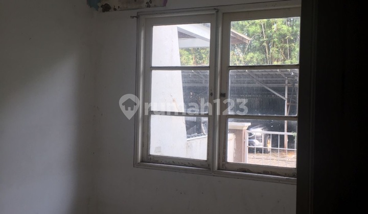 QUICK SALE!! House Needs Minor Renovation in Villa Permata Gading 2