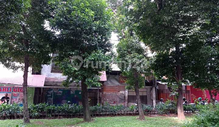 Dijual Rumah Tua . Di Salemba Tengah Dijual Rumah Tua . Di Salemba Tengah