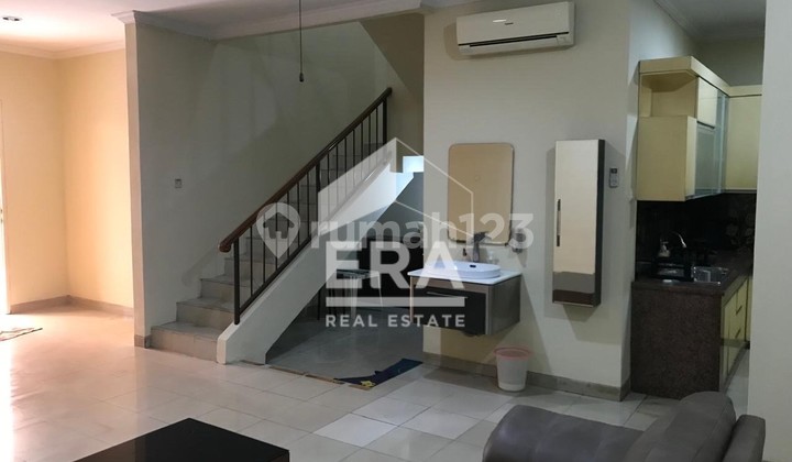 Dijual Cepat Rumah Baru Renov di Villa Permata Gading