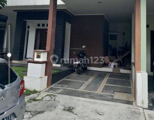 Dijual Rumah 2 Lantai, SHM di Graha Raya, Tangerang 1