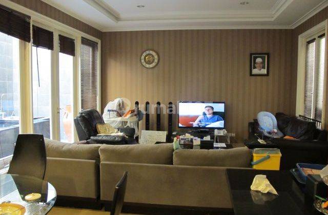 Dijual Rumah Bagus 4 Lantai HGB di Setiabudi, Jakarta Selatan 2