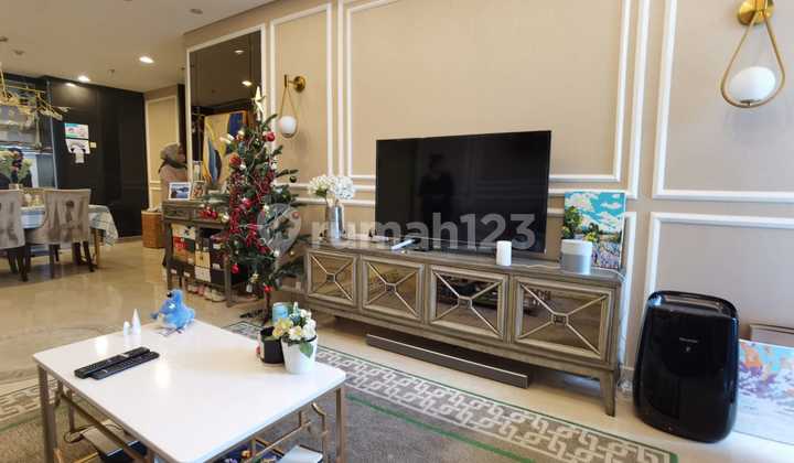 Dijual Apartemen Pakubuwono Residences 2 Br, Semi Furnished Bagus