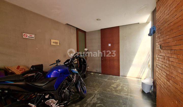 Dijual Rumah 2 Lantai, Bagus, Shm, di Setiabudi, Jakarta Selatan 2