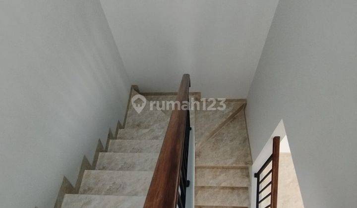 Dijual Rumah Minimalis Shm,puri Bintaro Sektor 9tangerang Selatan 2