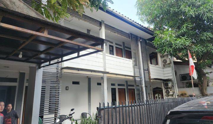 Rumah Kost 8 Kamar,2 Lt,Furnished, Strategis,SHM,Kebayoran Baru,  2