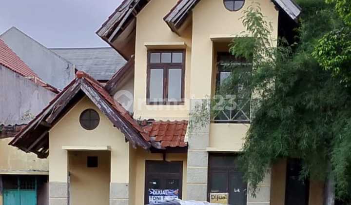 Rumah Butuh Renovasi Alam Sutera hitung Tanah, Tangerang