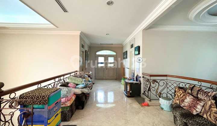 Rumah Mewah SHM patra kuningan, Jakarta Selatan