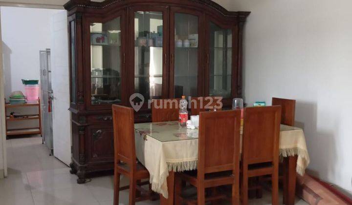 Sewa rumah furnished murah banget hanya 100 jutaan di Boulevard kota wisata 2 Lantai 2