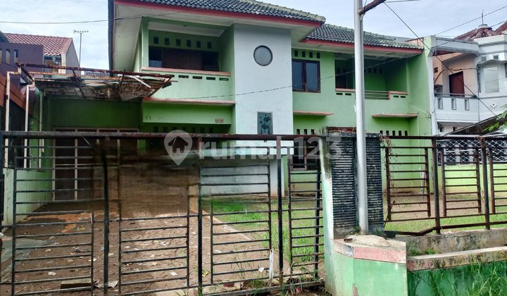 Disewakan Rumah Boulevard Komersil Di Kemang Pratama Bekasi 