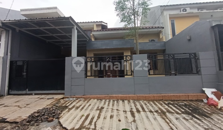 Disewakan Rumah 2 Lantai Sudah Renovasi Di Jatibening Dekat Stasiun Lrt Cikunir 1 Disewakan Rumah 2 Lantai Sudah Renovasi Di Jatibening Dekat Stasiun Lrt Cikunir 1