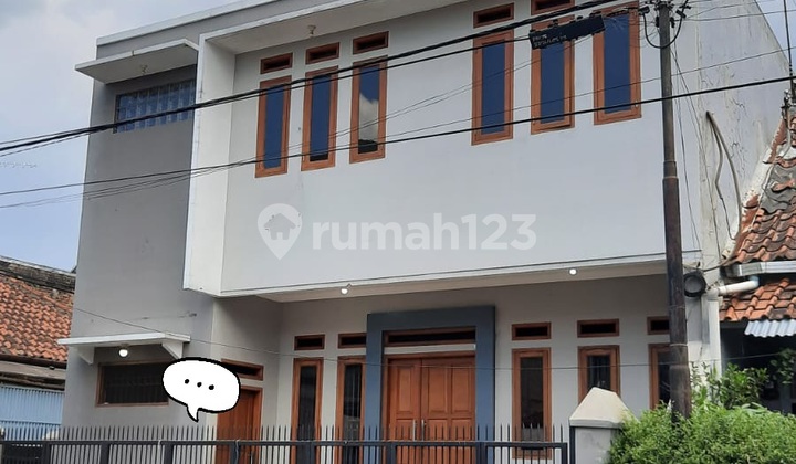 Rumah Ruko 2 lantai dekat ke alun2 Cocok utk rumah makan atau kost 1