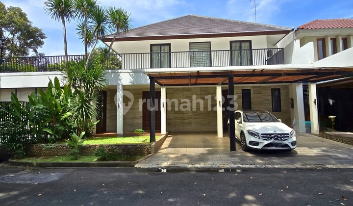 Dijual Cepat dan Murah Kemang Townhouse Rumah Modern & Luxurious, One Gate System Lingkungan Tenang, Security 24 Jam Rumah SHM di Kemang Dijual Cepat dan Murah Kemang Townhouse Rumah Modern & Luxurious, One Gate System Lingkungan Tenang, Security 24 Jam Rumah SHM di Kemang